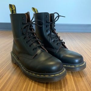 Dr. Martens 1460 Raw Edge - Size 7